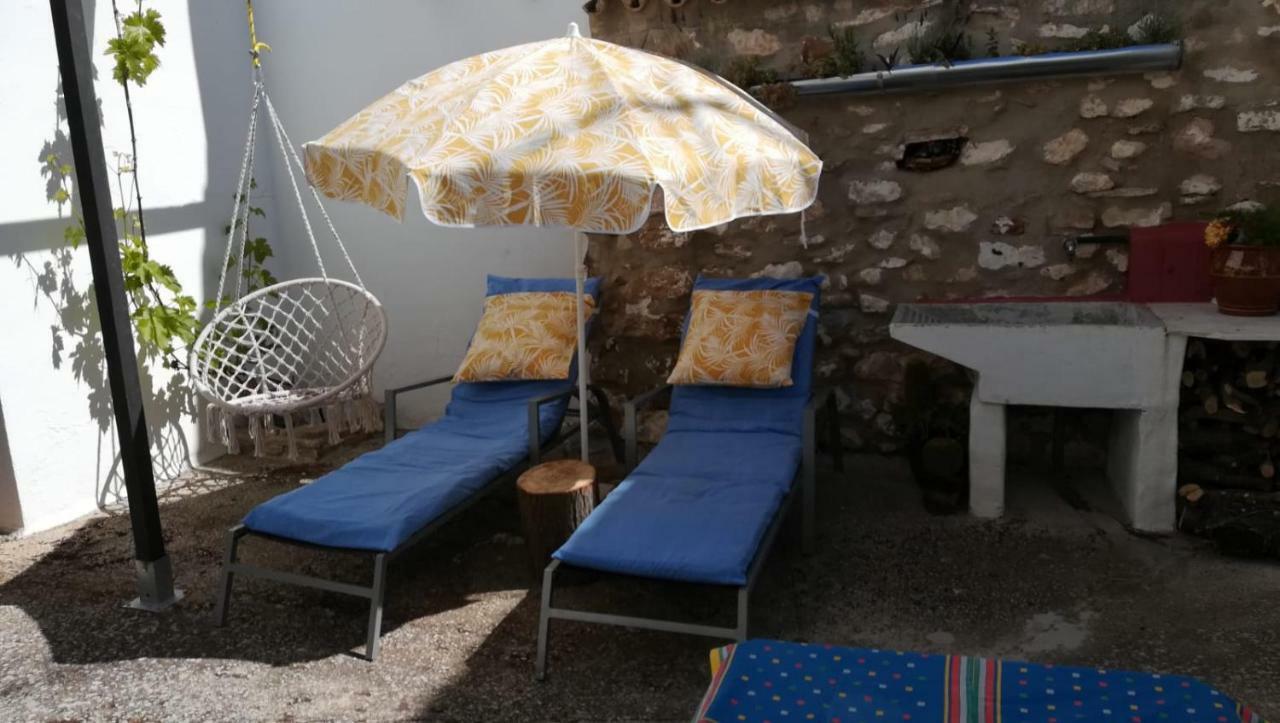 הוילה Villanueva del Rosario La Casita De Piedra מראה חיצוני תמונה